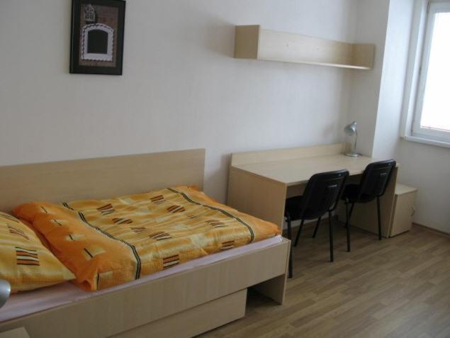 Uninova Hostel Bratislava Pokoj fotografie
