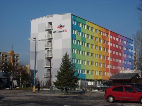Uninova Hostel Bratislava Exteriér fotografie